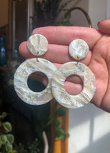 Load image into Gallery viewer, Twiggy