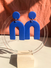 Load image into Gallery viewer, Arches -- Cobalt