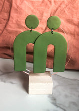 Load image into Gallery viewer, Arches -- Olive