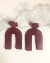 Load image into Gallery viewer, Arches -- Plum