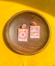 Load image into Gallery viewer, Sun & Moon Tarot Cards