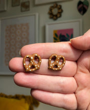 Load image into Gallery viewer, Pretzel Studs