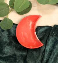 Load image into Gallery viewer, Crescent Moon Dish
